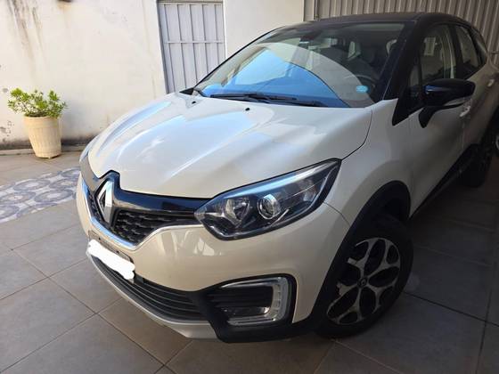 RENAULT CAPTUR 2.0 16V HI-FLEX INTENSE AUTOMÁTICO RENAULT CAPTUR 2.0 16V HI-FLEX INTENSE AUTOMÁTICO